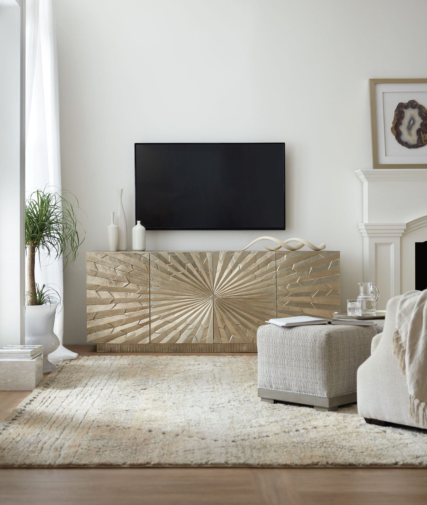 Home Accent - 78" Big Bang Entertainment Console - Pearl Silver