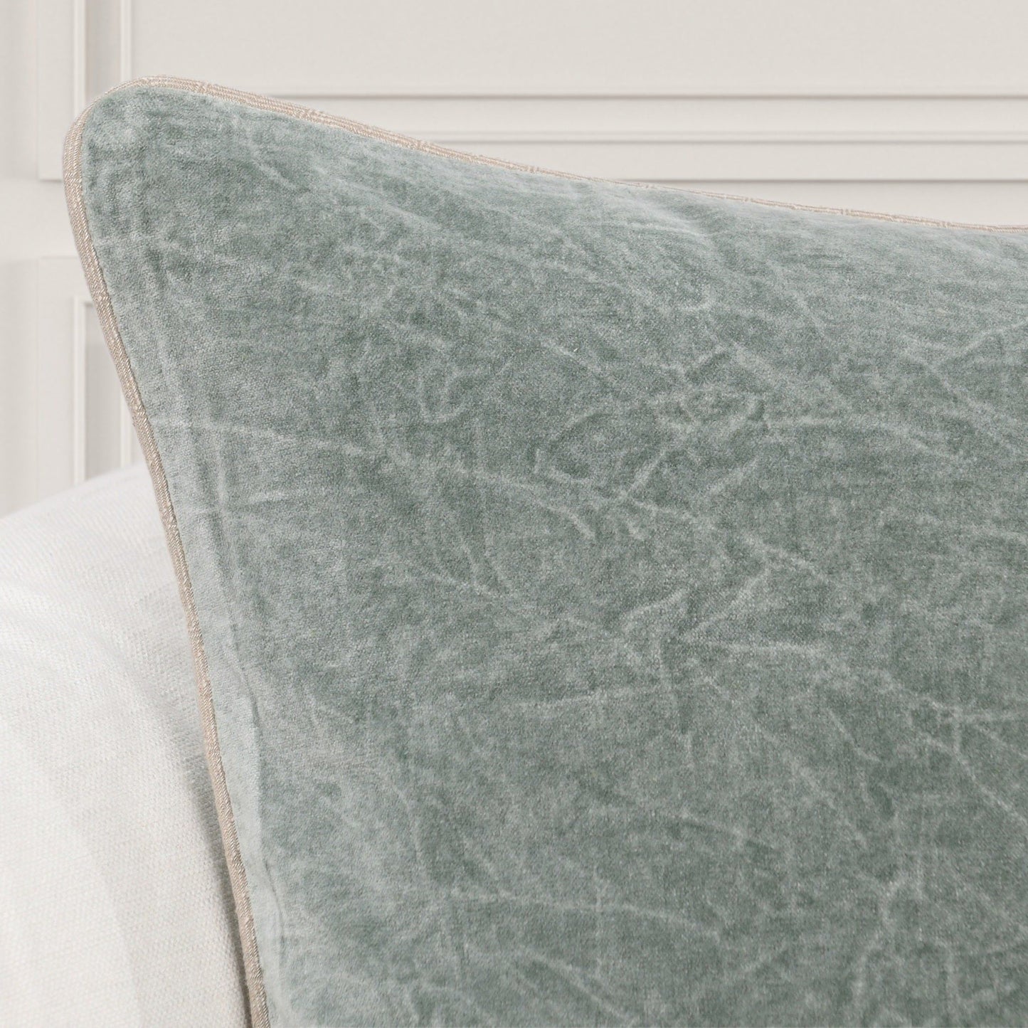 Heirloom Velvet - SLD Pillow - Bay Green