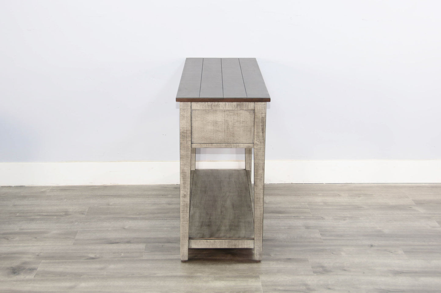 Homestead Hills - Table