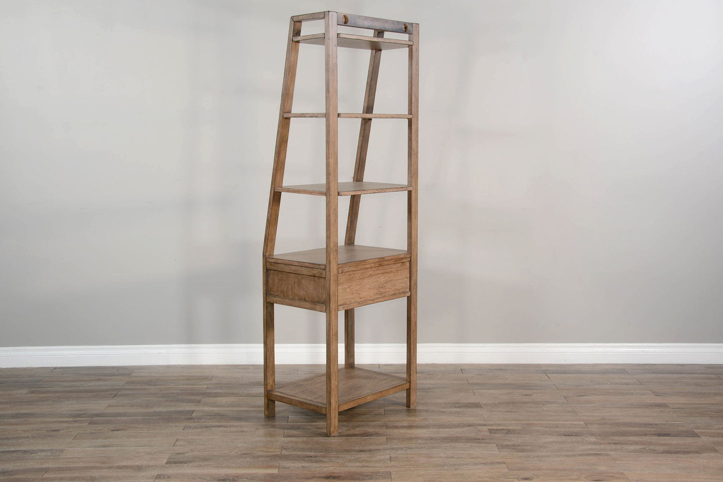 Doe Valley - Pier - Buckskin