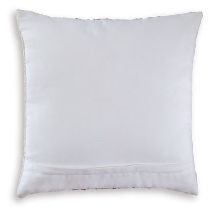 Brettwood - Pillow
