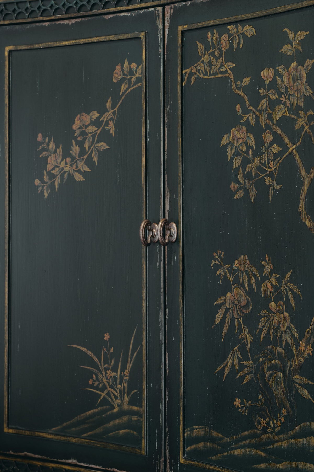 Charleston - Two-Door Accent Chest