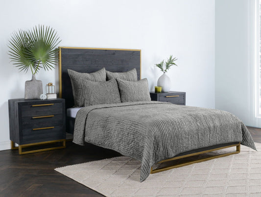 Bari - Velvet Quilt - Sage