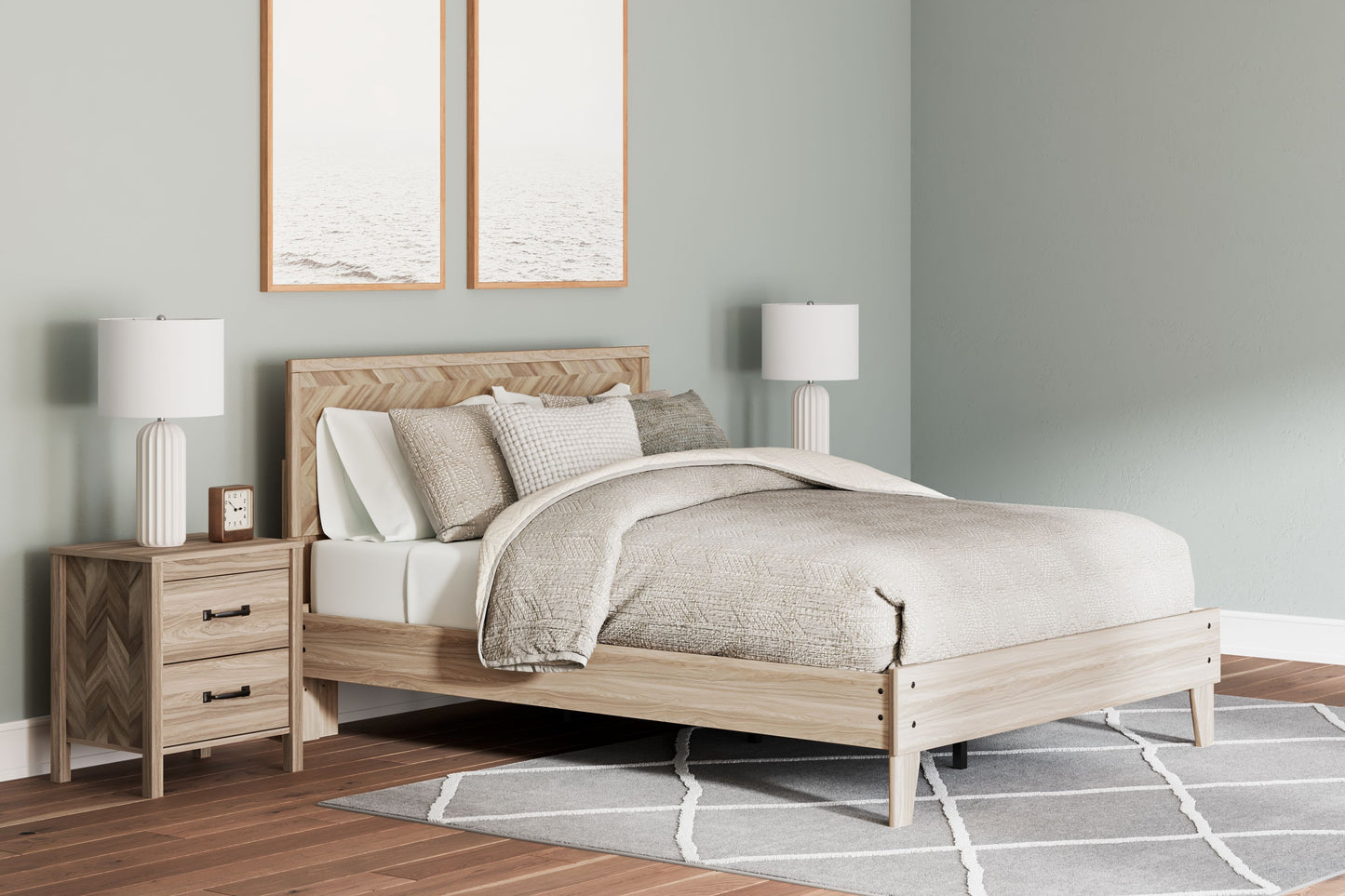 Battelle - Platform Bedroom Set