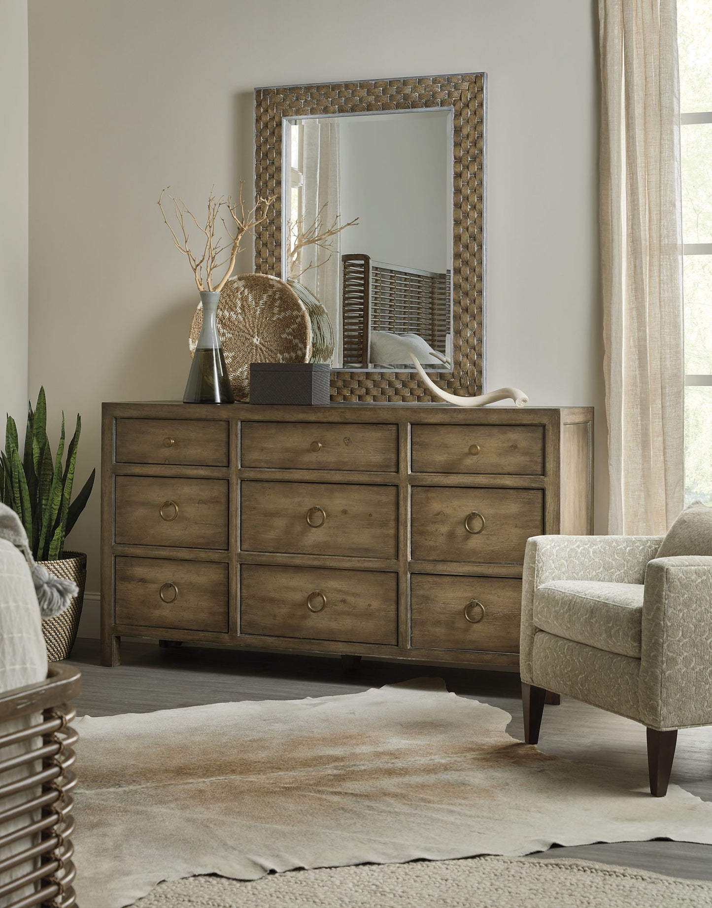 Sundance - Portrait Mirror - Light Brown / Dark Brown