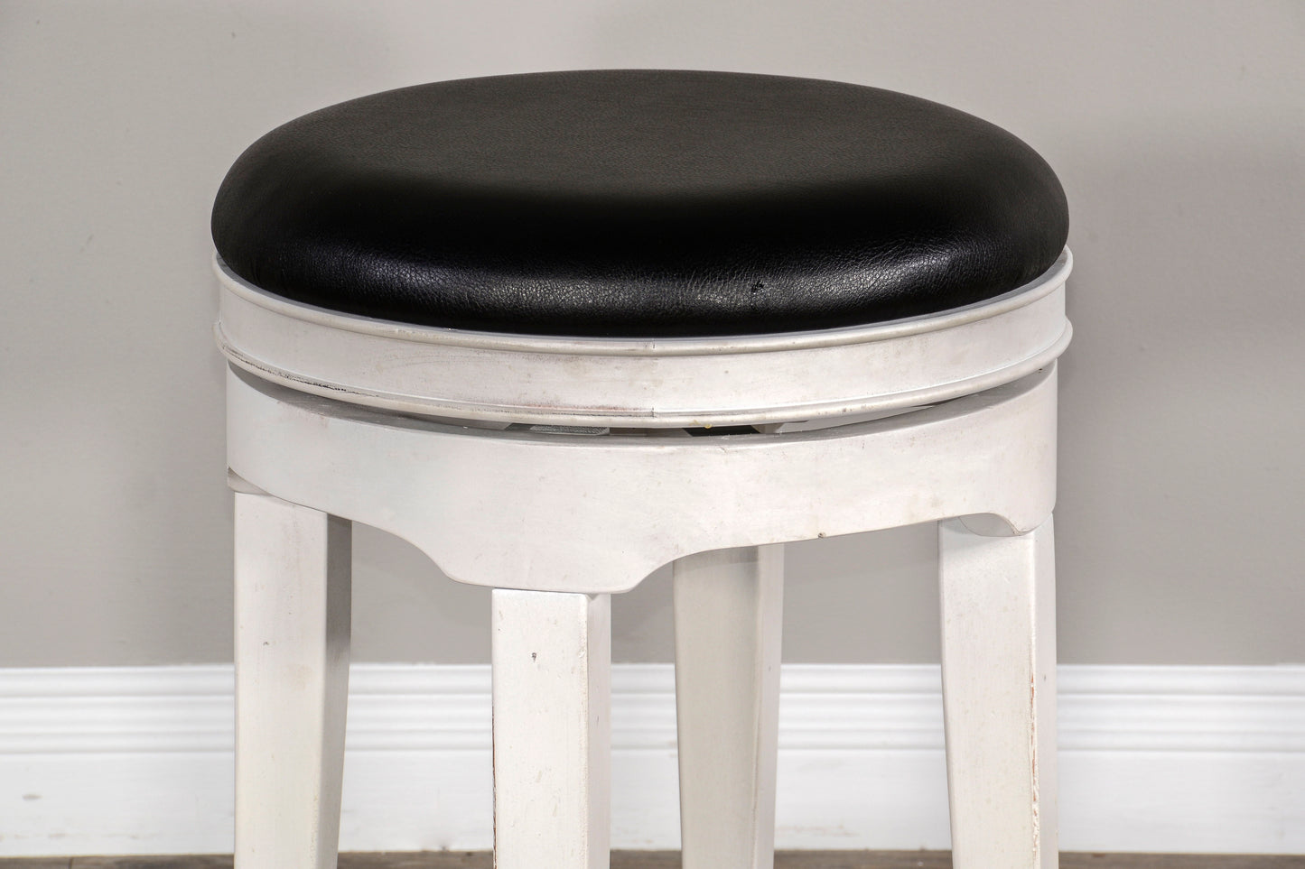 Carriage House - Swivel Stool - White / Dark Brown