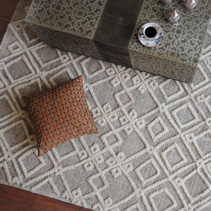 Sieano - 9 X 12 Rug - Gray-Ivory