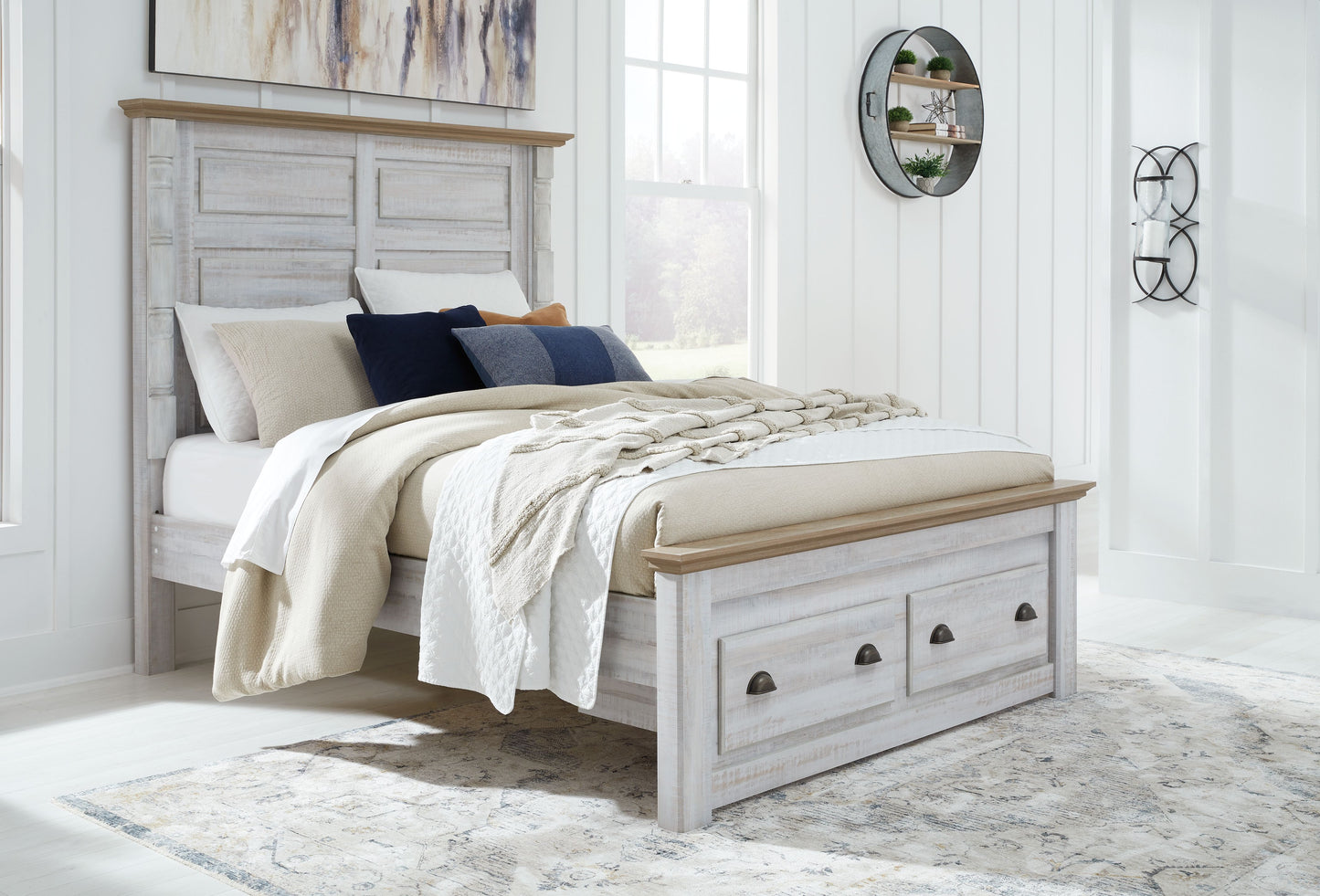 Haven Bay - Panel Storage Bed