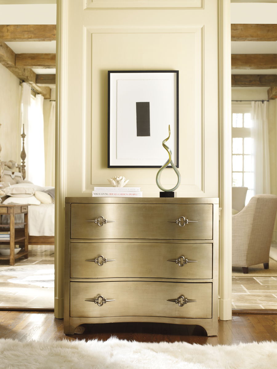 Sanctuary - 3-Drawer Shaped Front Chest - Gold